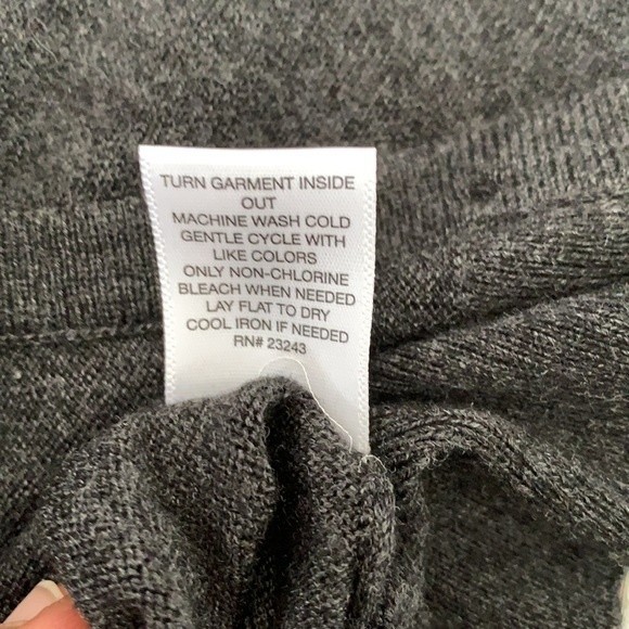 7th Avenue New York & Company Women's Medium Gray Cardigan Sweater - Picture 6 of 7